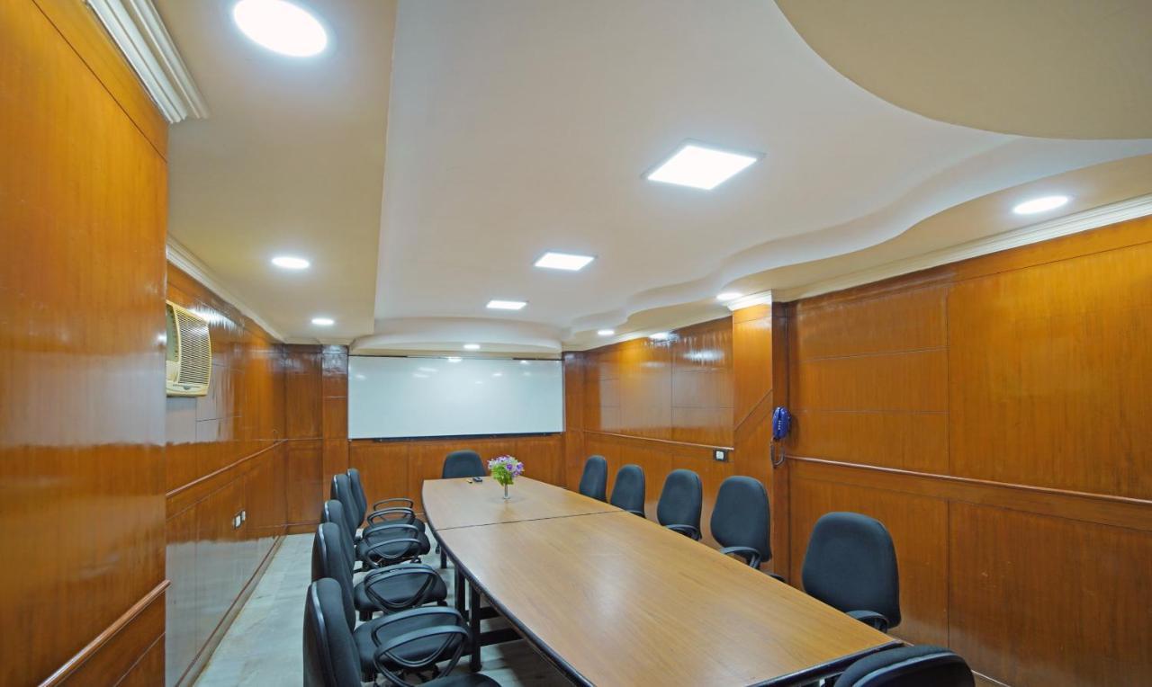 Treebo Trend Lake View Park T Nagar Madrás Exterior foto