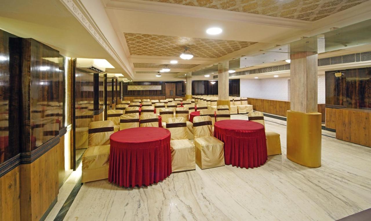 Treebo Trend Lake View Park T Nagar Madrás Exterior foto
